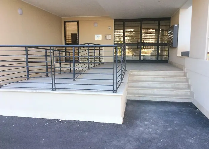 L'aria Di Casa *